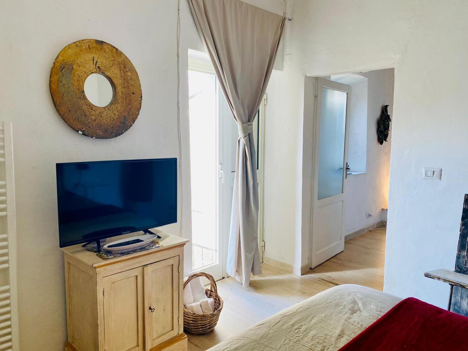 La Sorpresa Sul Bastione With Panoramic Balcony Apartment Pitigliano Exterior foto